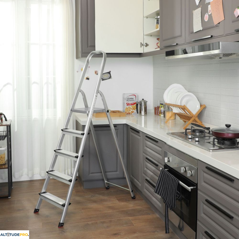 Escabeau Pliant 5 Marches en Aluminium